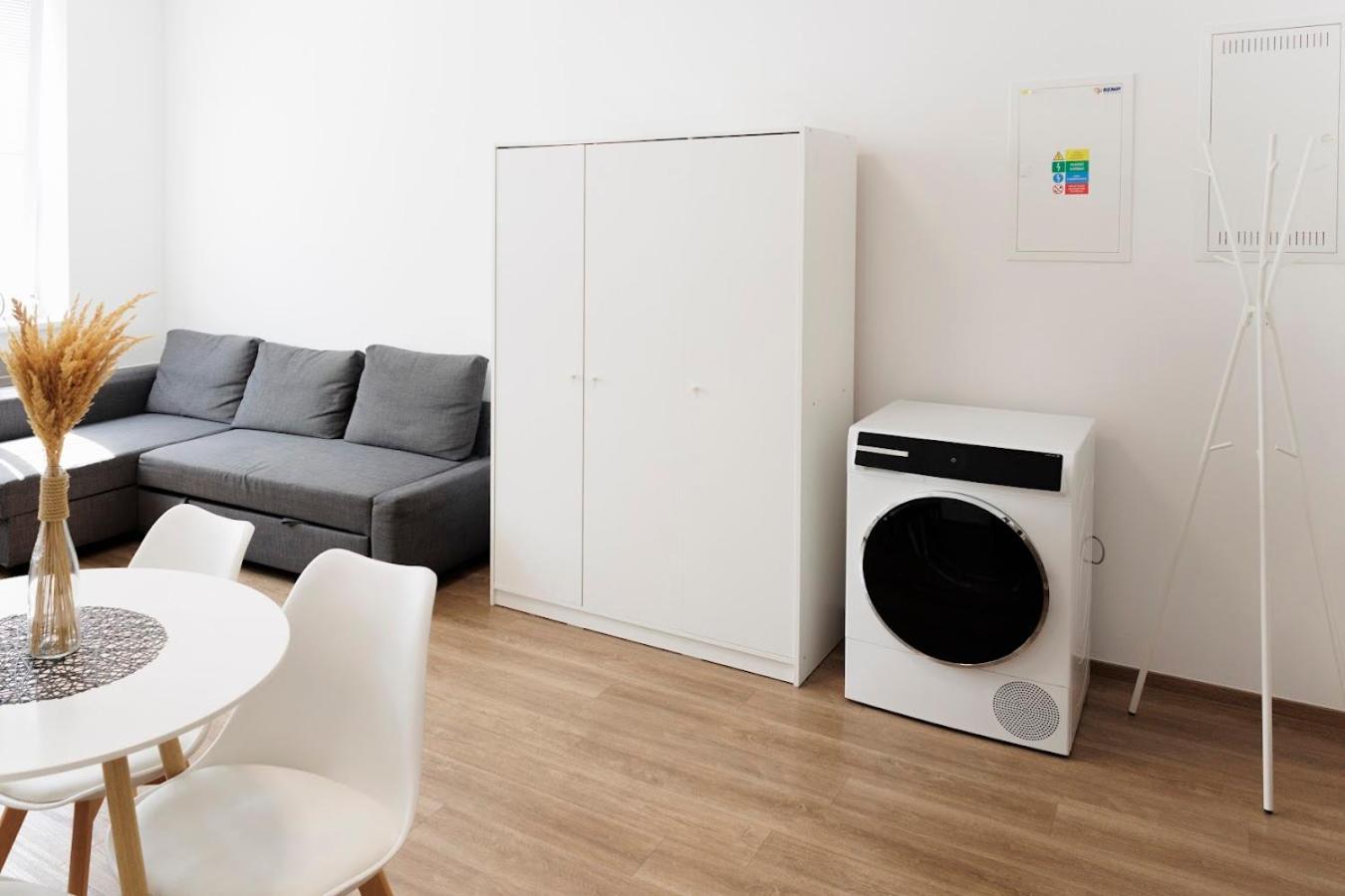 Diamond Residence In Old Town With Free Parking Pressburg Exterior foto