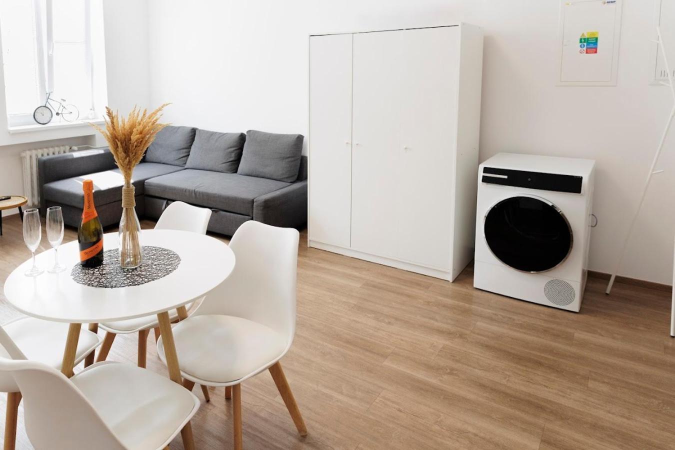Diamond Residence In Old Town With Free Parking Pressburg Exterior foto